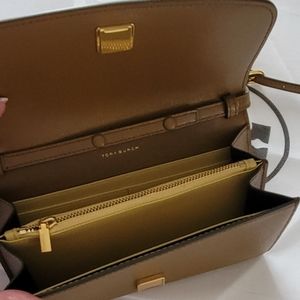 Tory Burch Robinson Chain Wallet/Crossbody